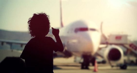 Jet Lag a bábätká? Ako sa s ním vysporiadať?