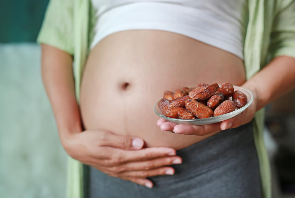 Ako Rastu Datle Datle v tehotenstve: účinky na pôrod a zdravie - Happy baby SK