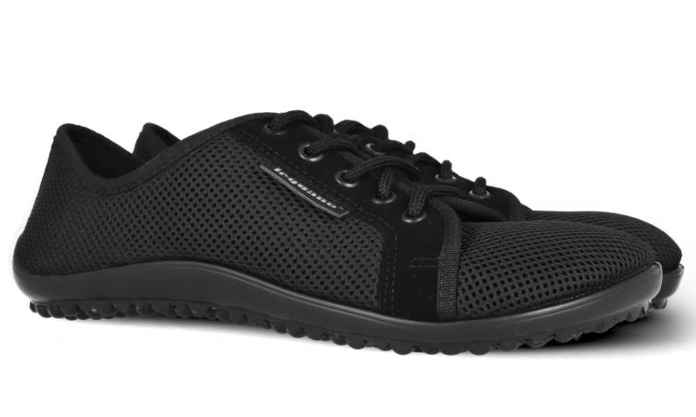 Hľadáte svoje prvé barefoot topánky? Poradíme vám, ako si zmerať nohu a na čo dbať pri výbere  